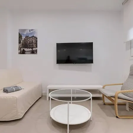 Unamuno Old Town 1 Free Parking Bilbao